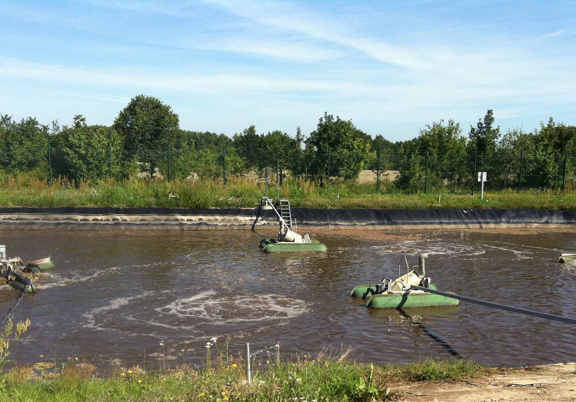 OxyStar Belüfter im Belebungsbecken einer Industriekläranlage